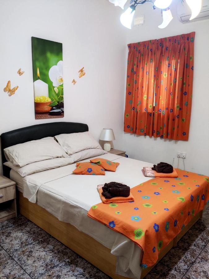 Silia'S Maisonette Marsaskala Exteriör bild