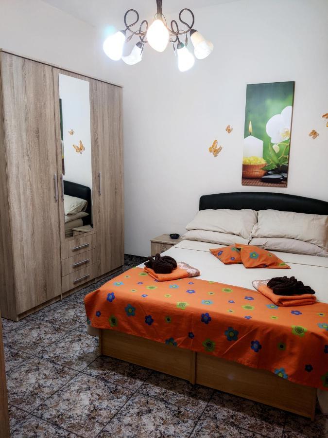 Silia'S Maisonette Marsaskala Exteriör bild
