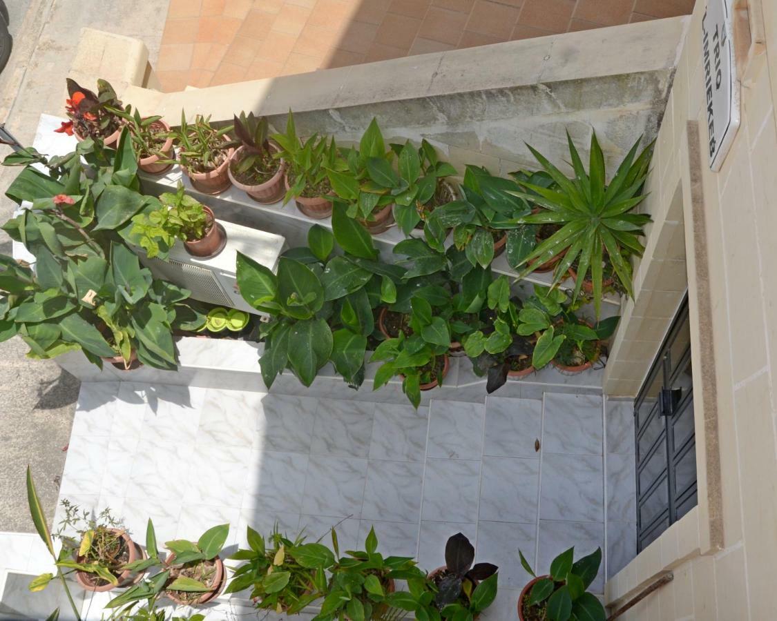 Silia'S Maisonette Marsaskala Exteriör bild